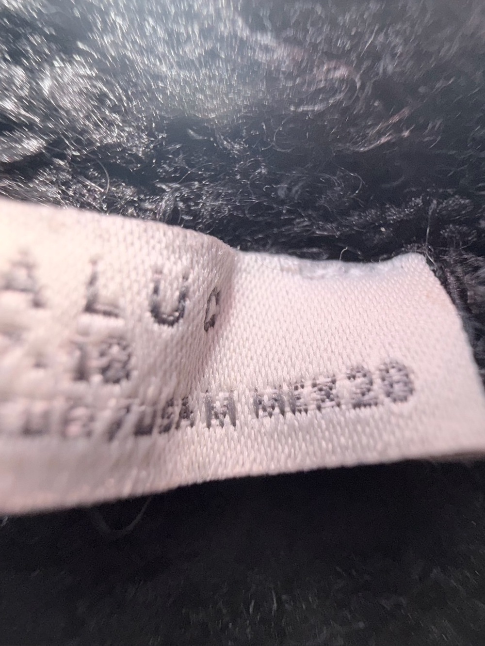 Vintage Y2K Zara Black Fuzzy Cropped Top Medium - Picture 3 of 7